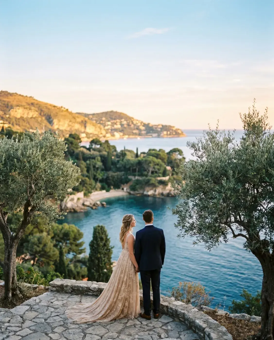 Luxury wedding photographer in Saint-Jean-Cap-Ferrat